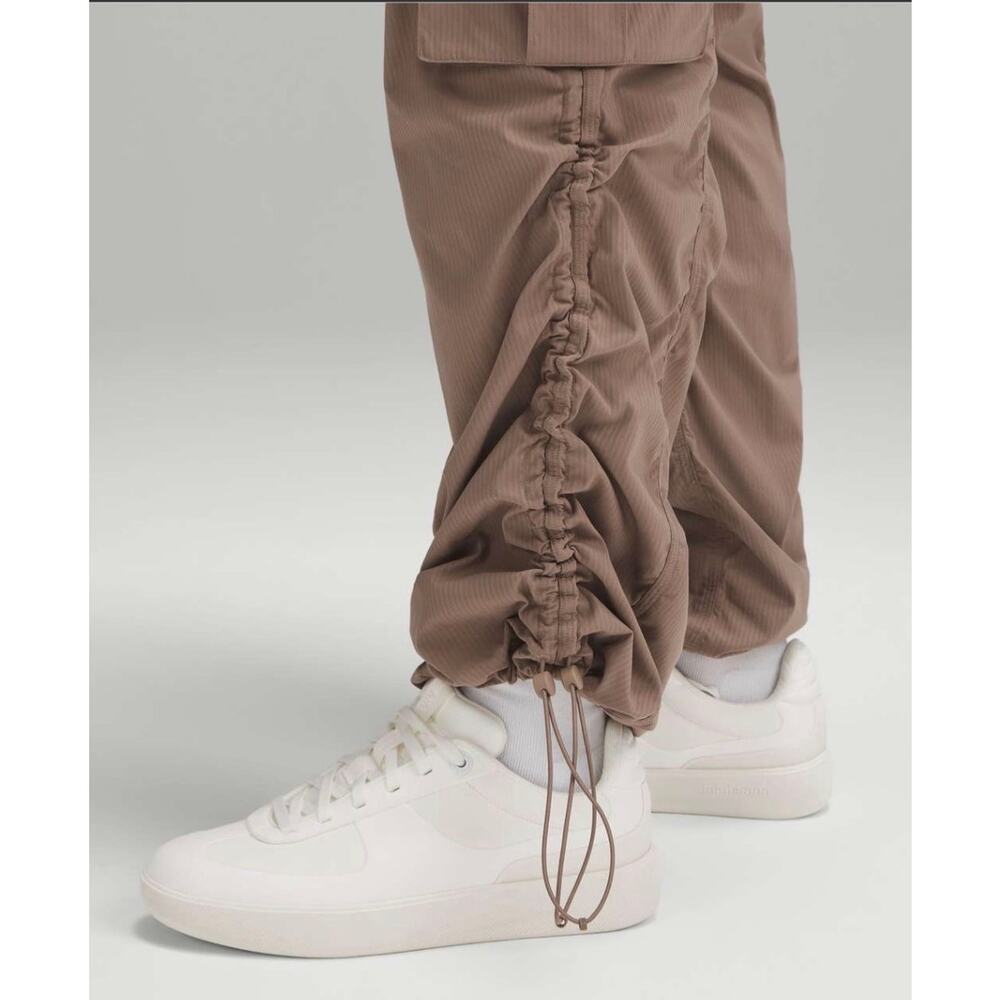 Lululemon Dance Studio Relaxed-Fit Mid-Rise Cargo Pant Taupetastic XL Athletic - Picture 7 of 12